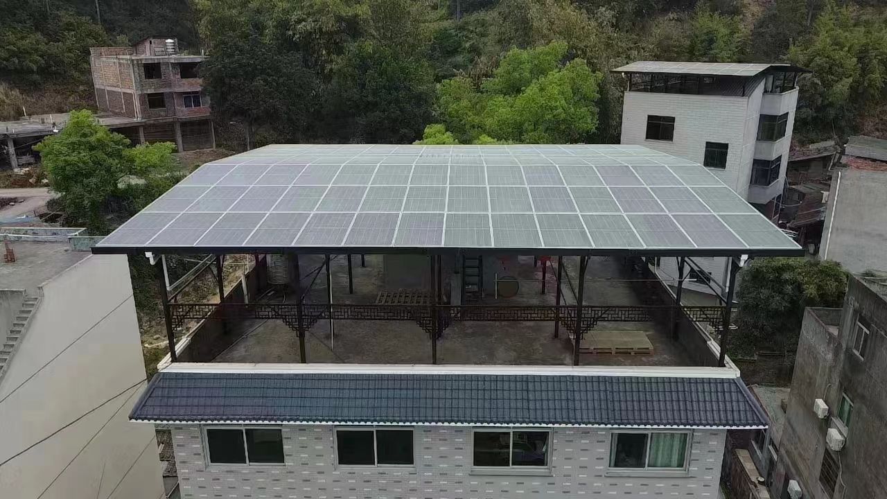 朝阳15kw+10kwh自建别墅家庭光伏储能系统